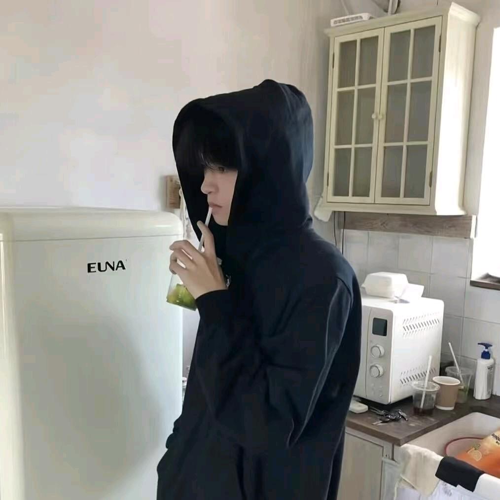 镜许言头像