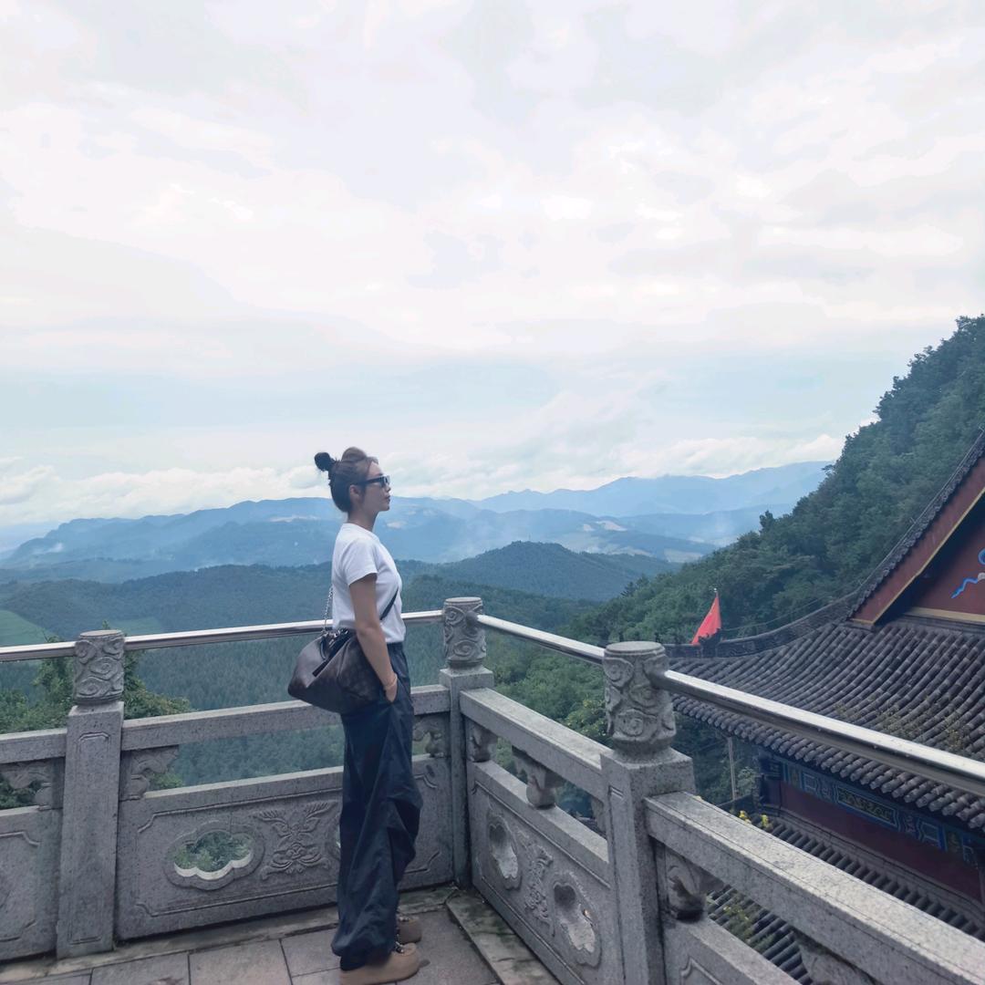 赵月