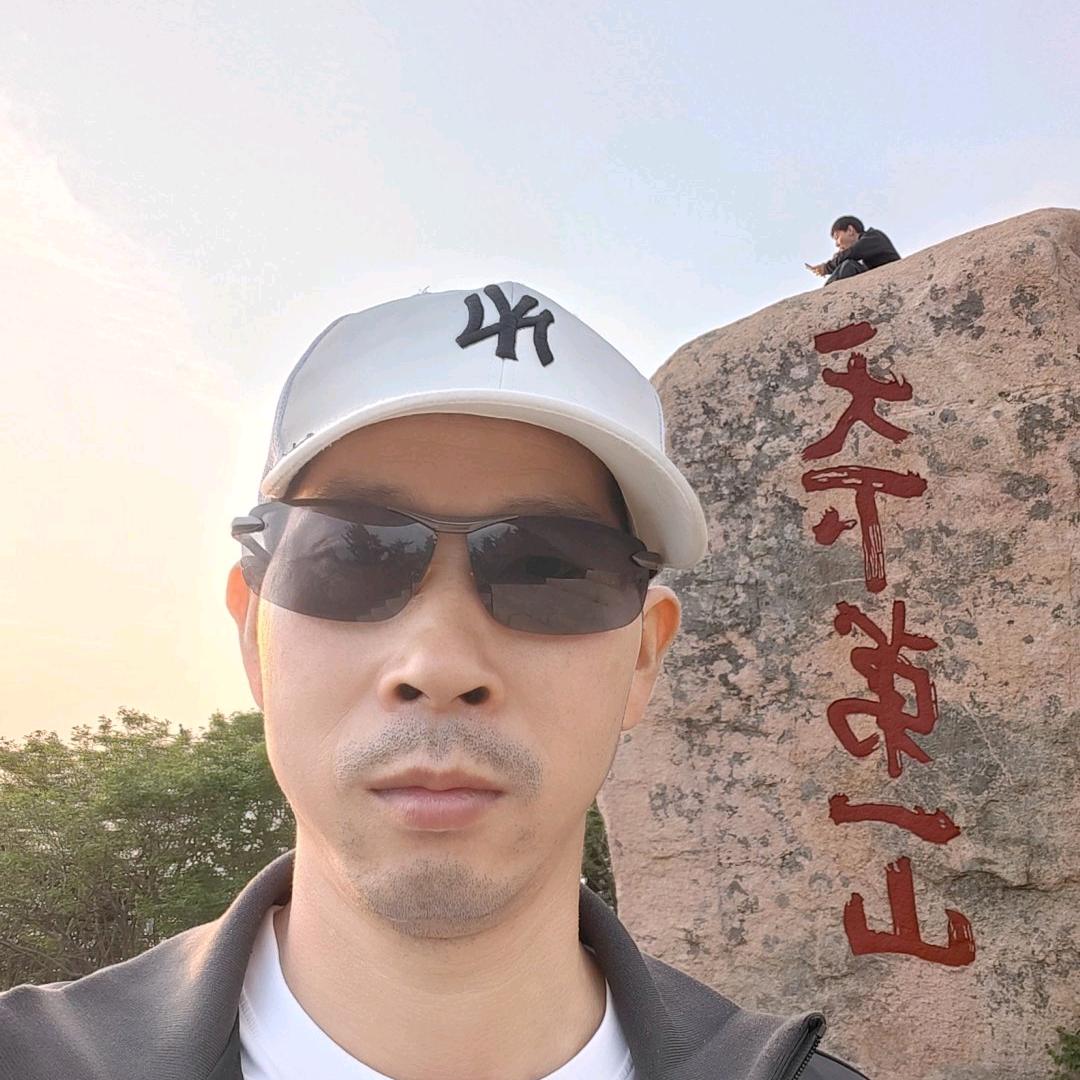 地摊胡哥全真发丝(全国招商)