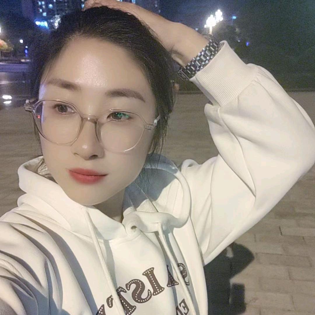 杨小妹（7月21日早7:20首播）百货店