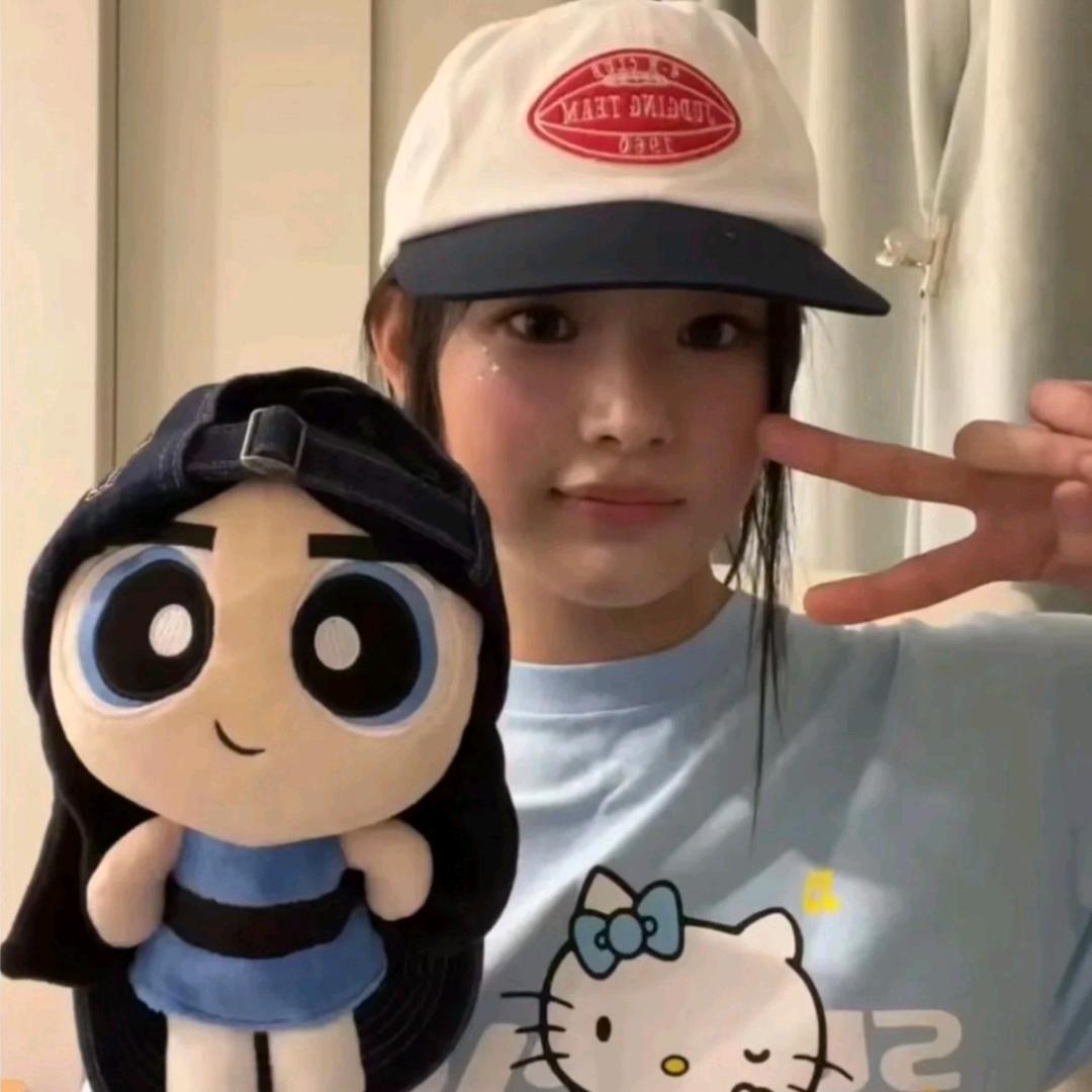 北边爱笑的百香