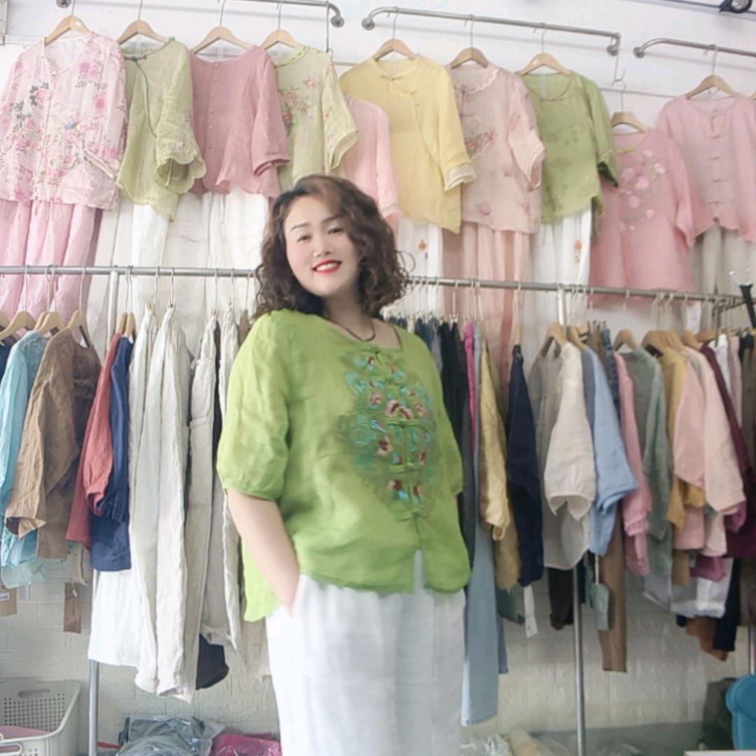 商水县彬涵女装（唯衣）