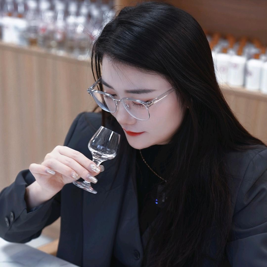 酱香型的姐姐