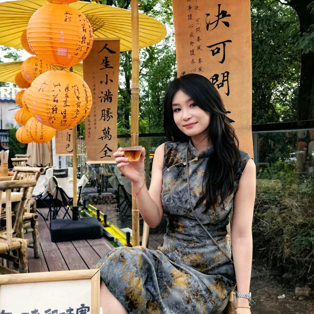 笨蛋美女不6泪