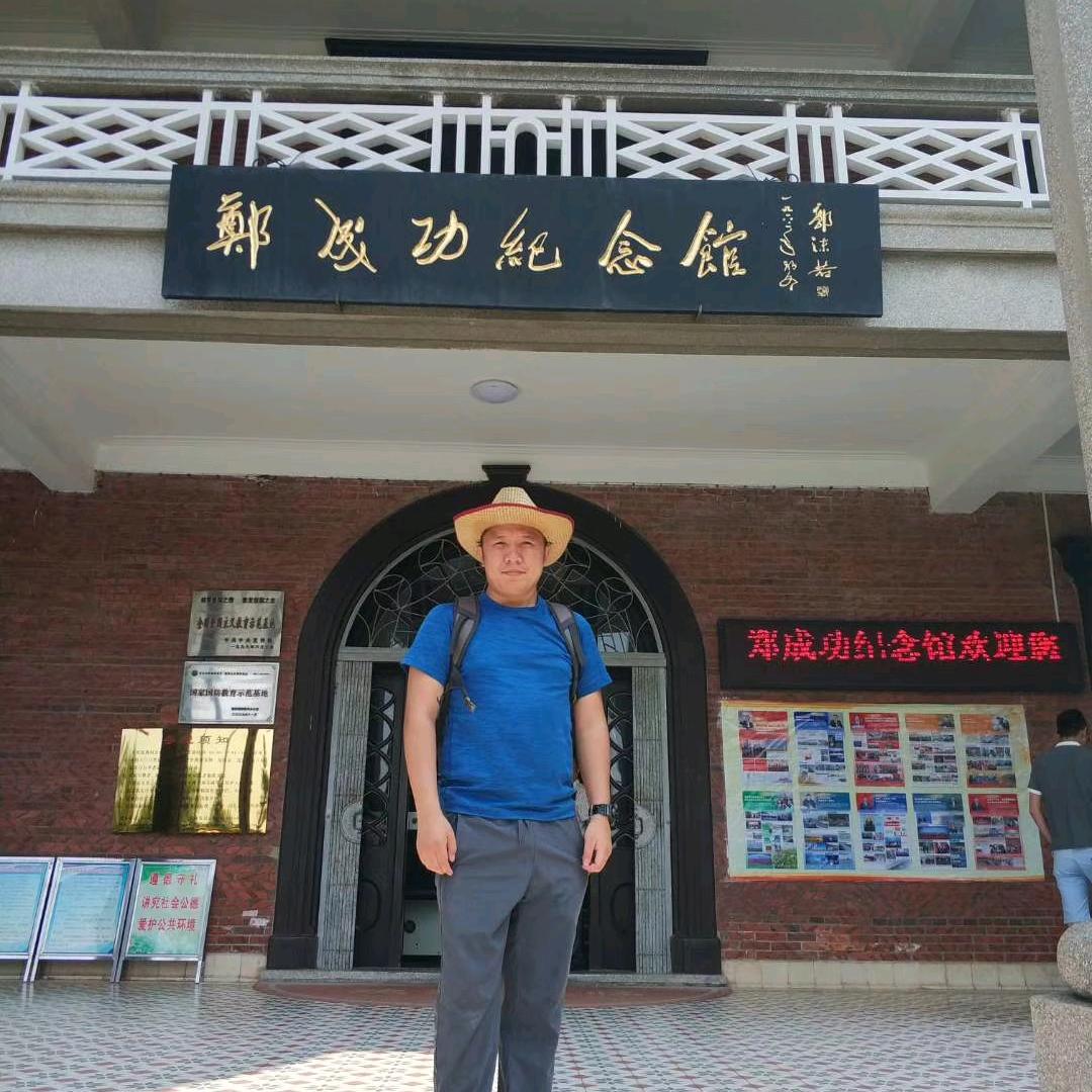 仁理村黑哥