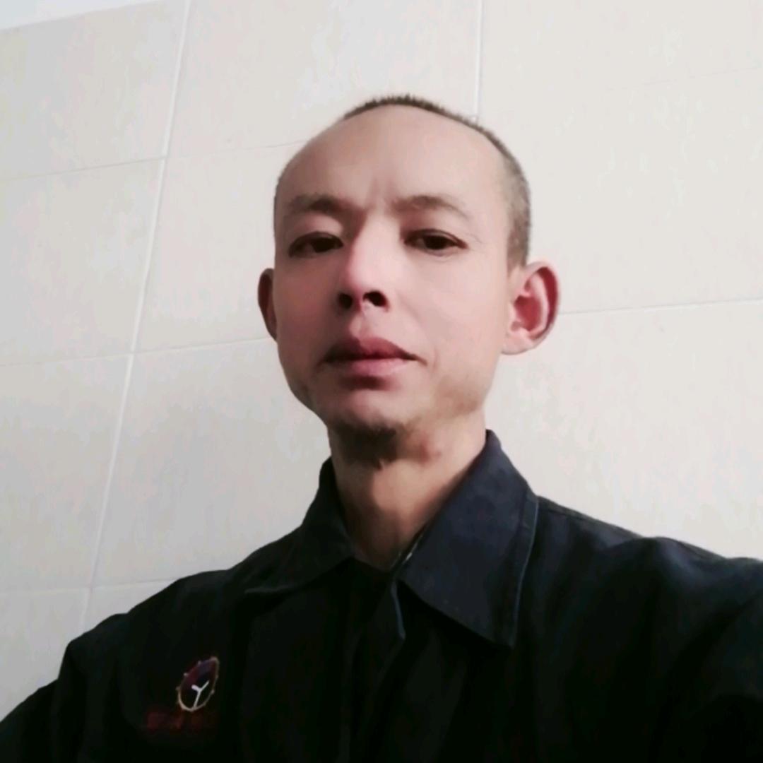 🥀纽扣的忧伤✅