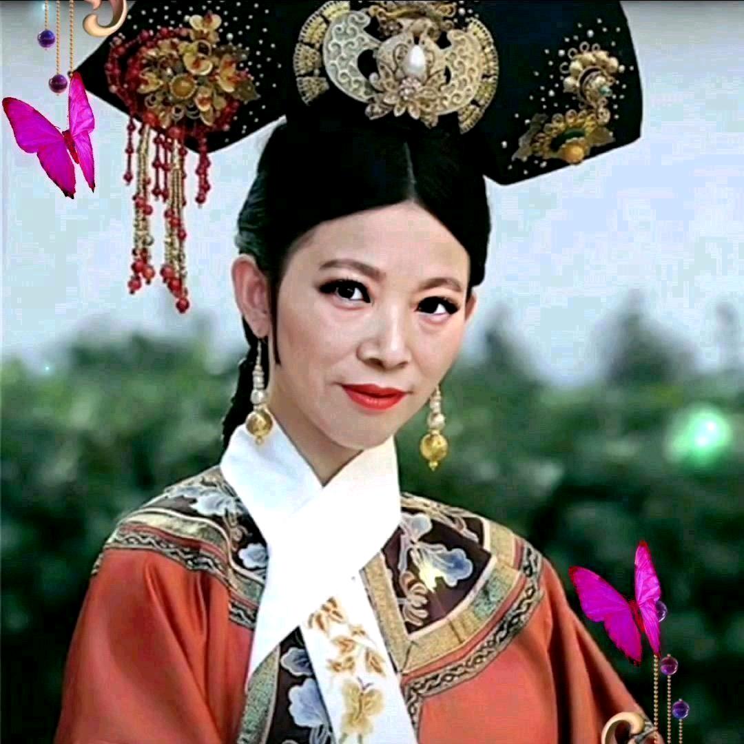 十月秋菊《明星好大姐》唱歌聊天主播