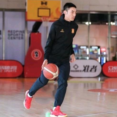 篮途体育🏀毕教练