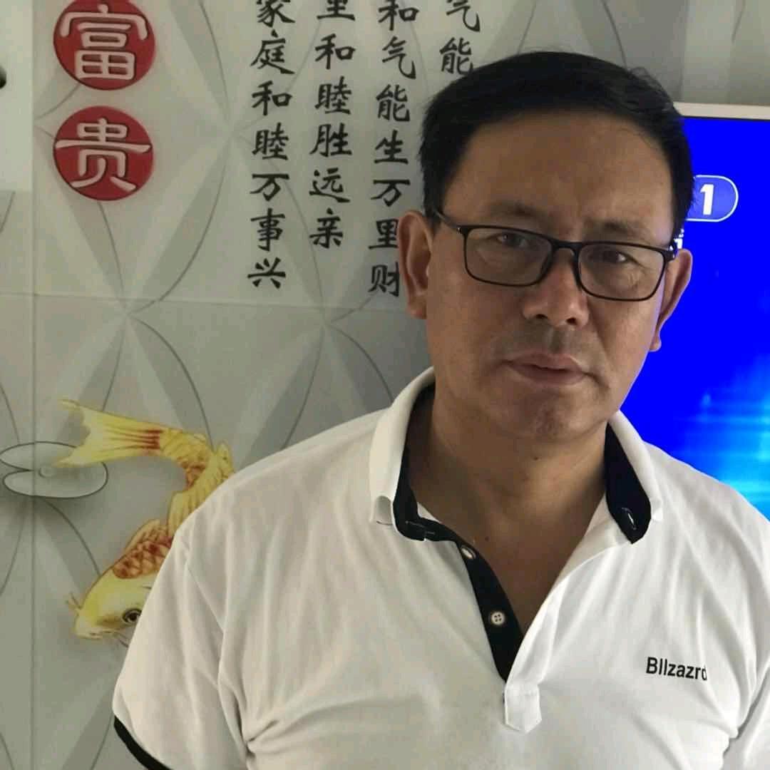 农民大哥爱唱歌