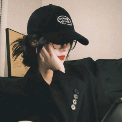 肖丽