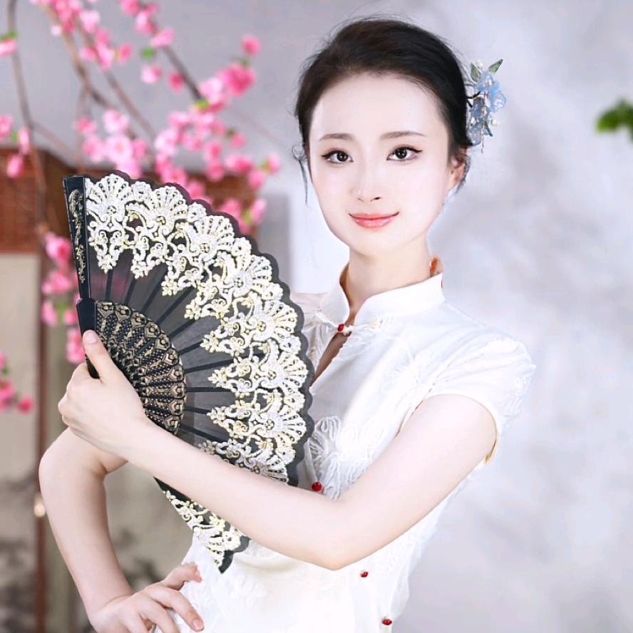 与小婷舞蹈