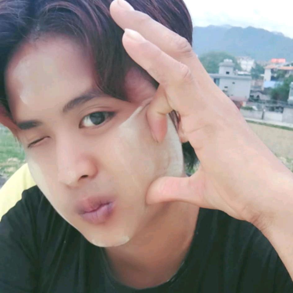 😘😘ခ်စ္တက္သူ😘😘😘