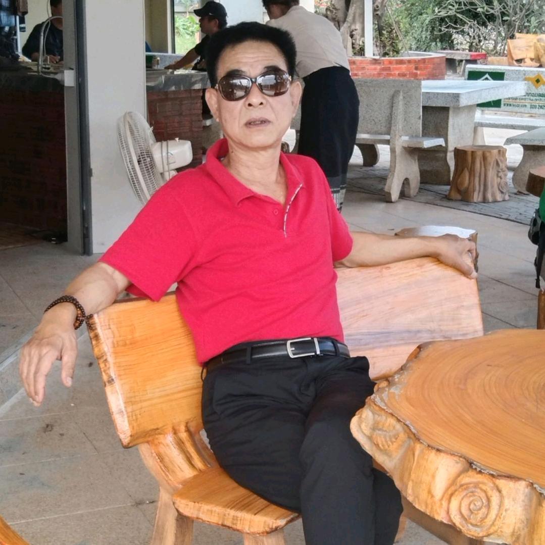 容易满足的人