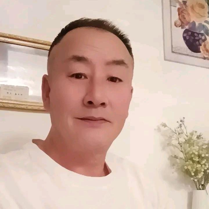 吕久林