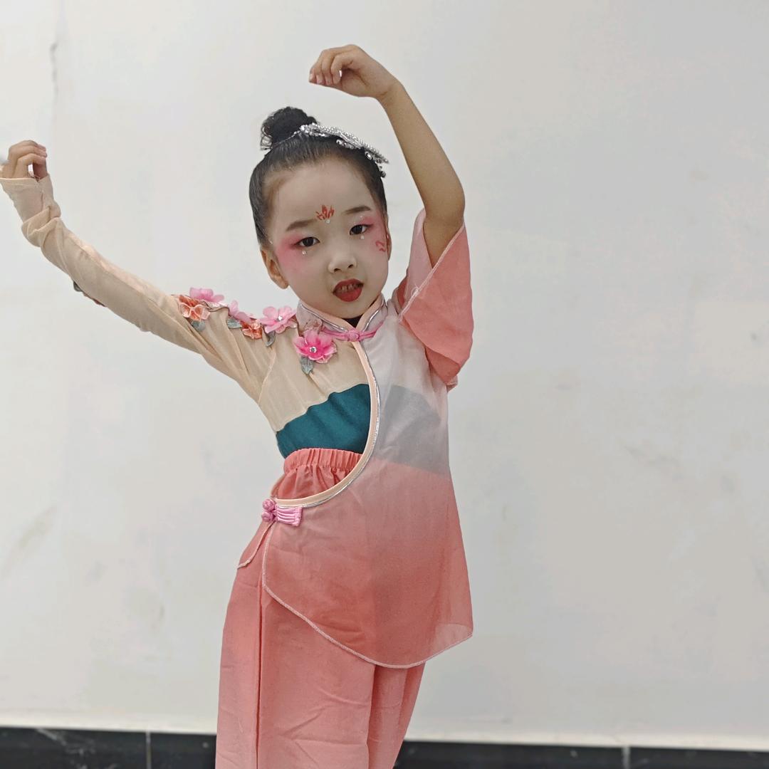 萱姐♥灵妹