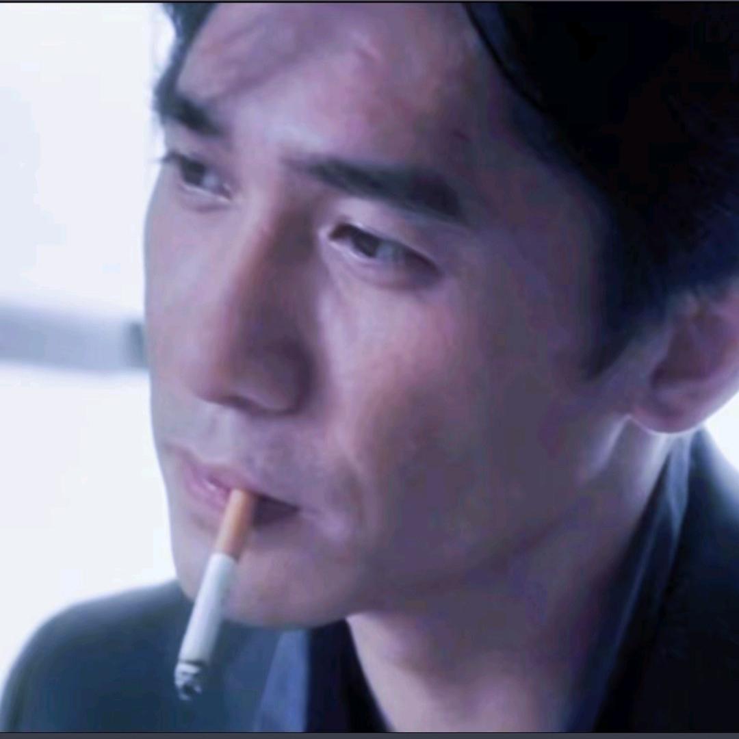 薇薇简.