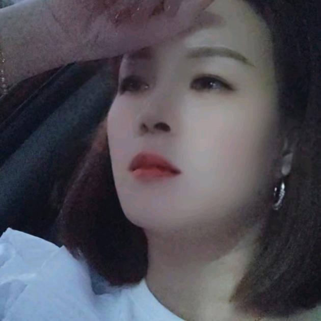 静水深兰