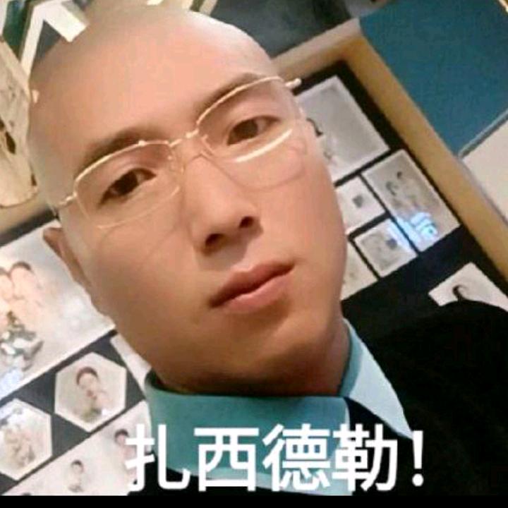 小黑