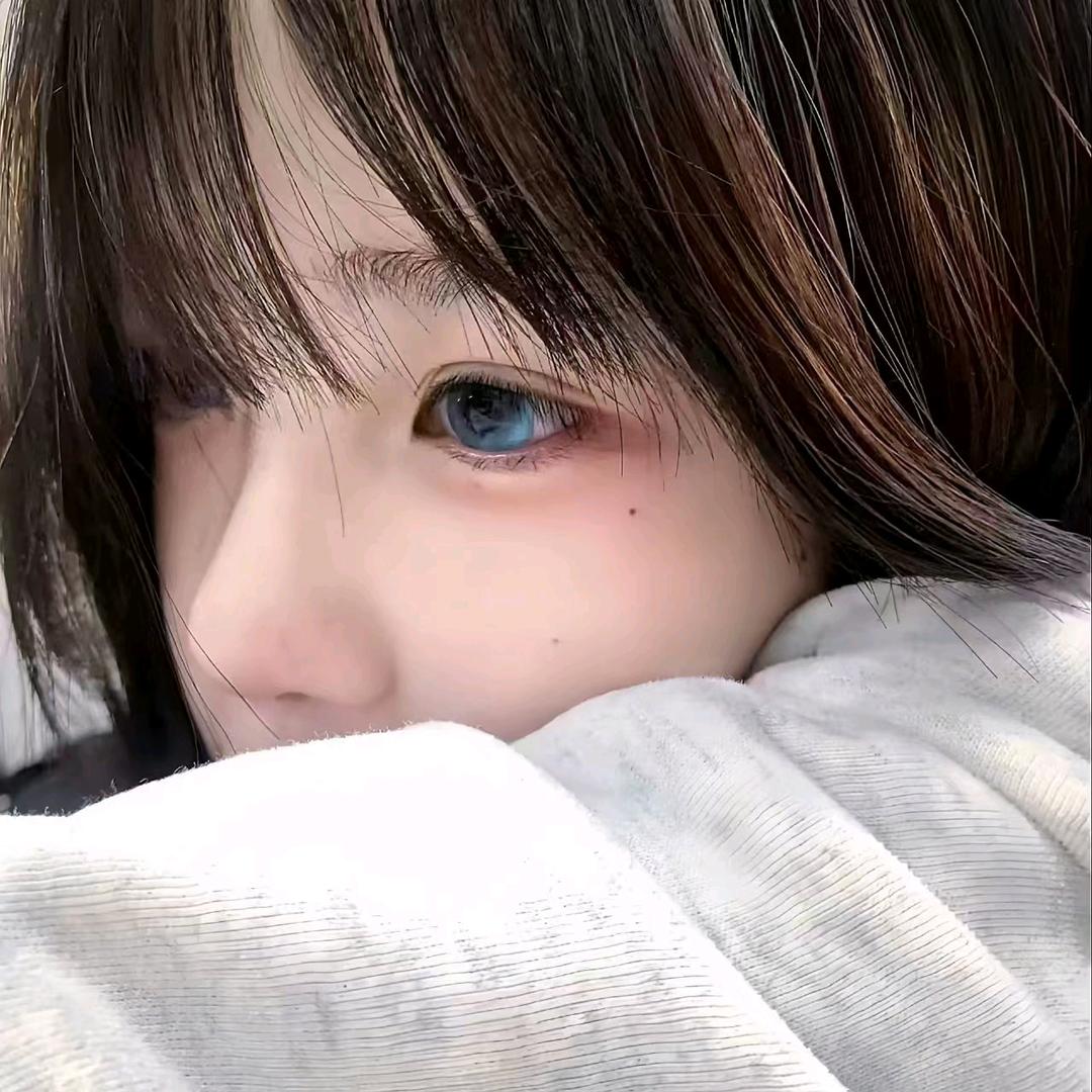 嗯.
