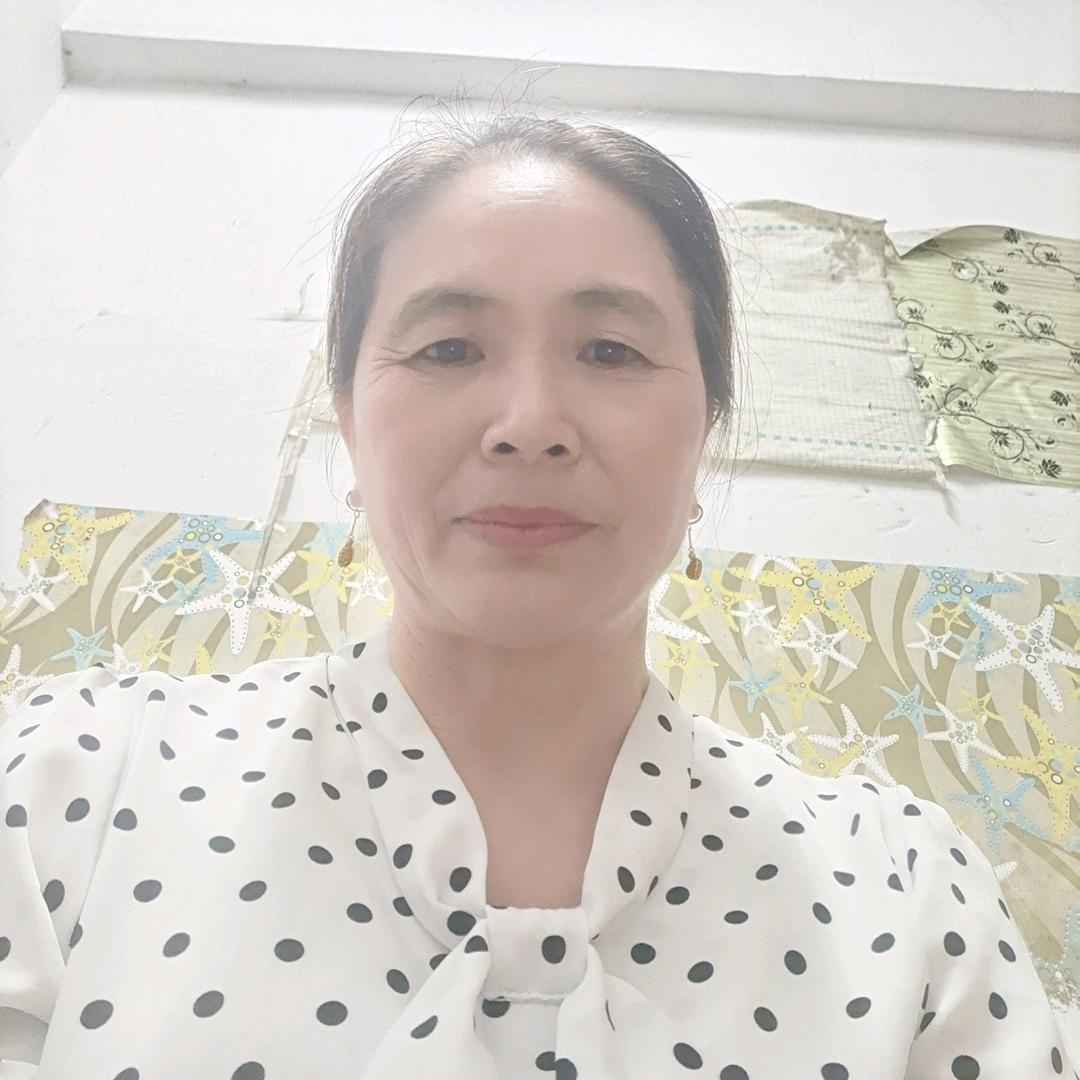 龚选琴
