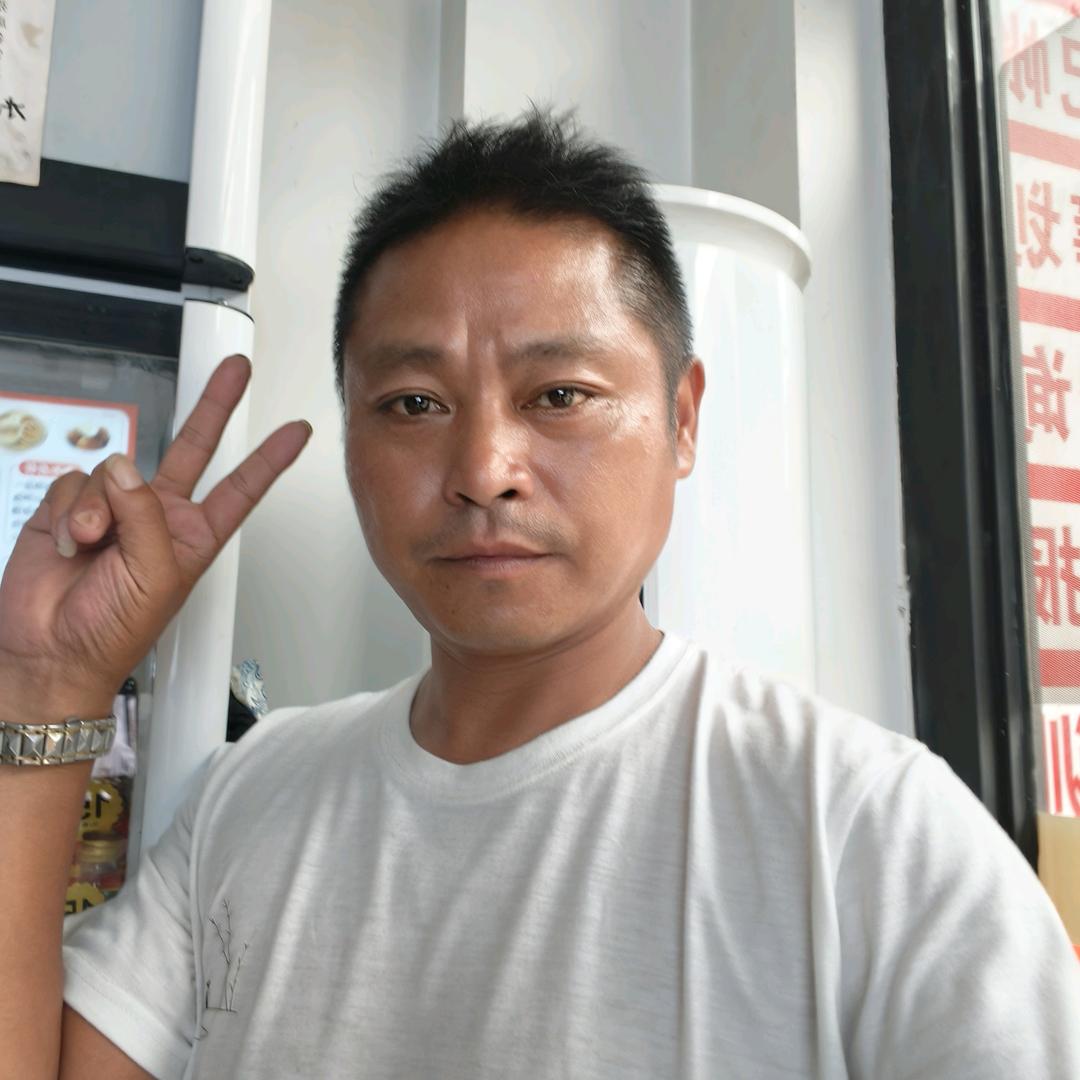 小黑