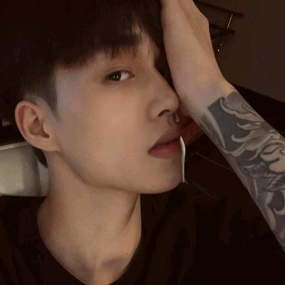 🦋𝓮𝓐______久美🦋