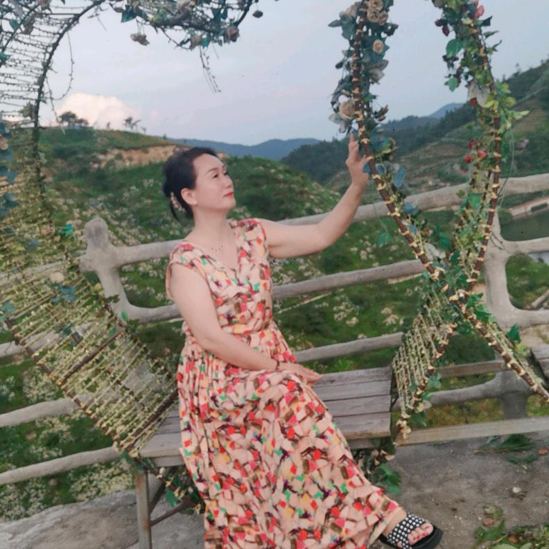 👄美君🌙，，，，