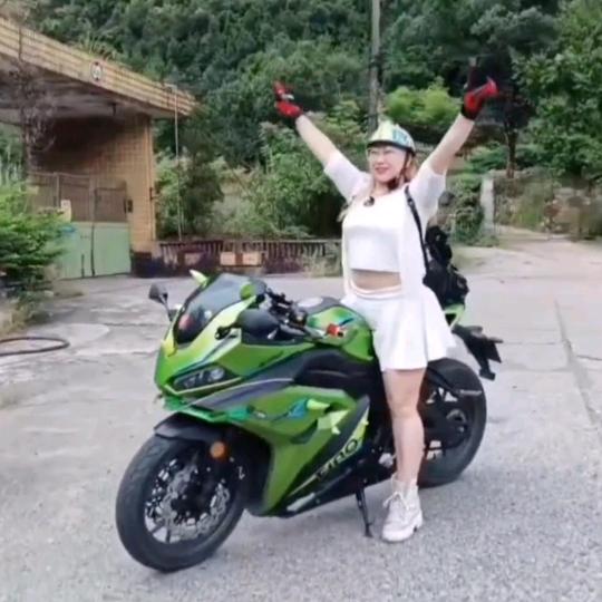 穷开心❤️