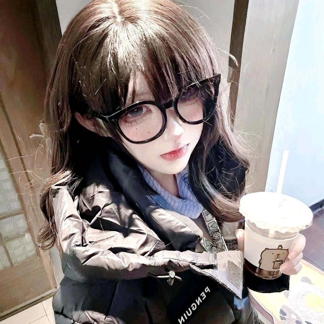 爱吃百草枯拌饭.