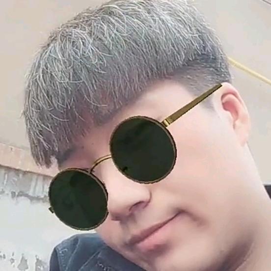 素锦头像