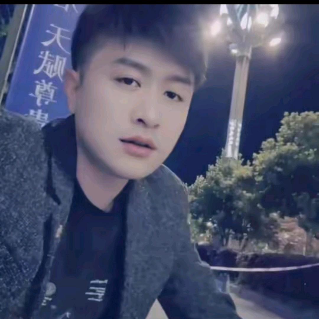 @₂₃ღ᭄岁月静好🕊꧔ꦿ᭄💞: 🥀