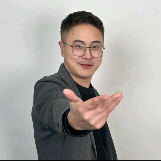 解说员德华3-清涵