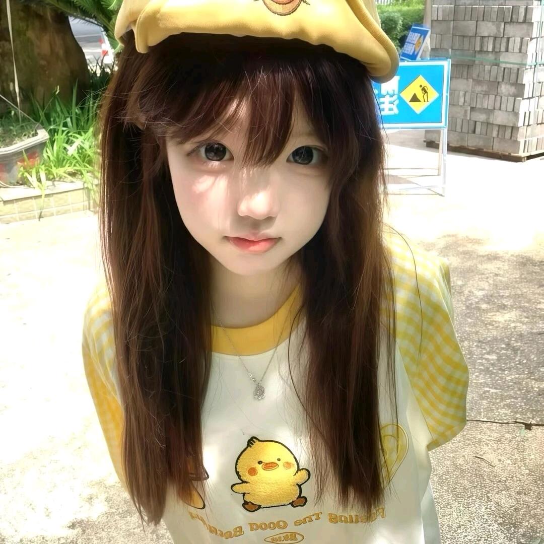 涵涵ฅ ฅ