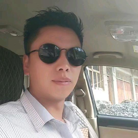 小伟哥