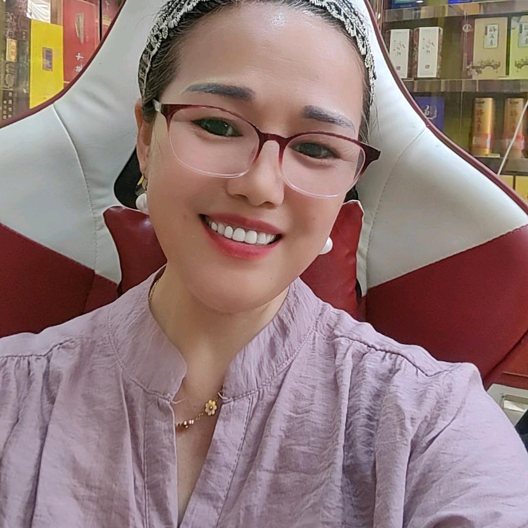 💎快乐姐爱手舞