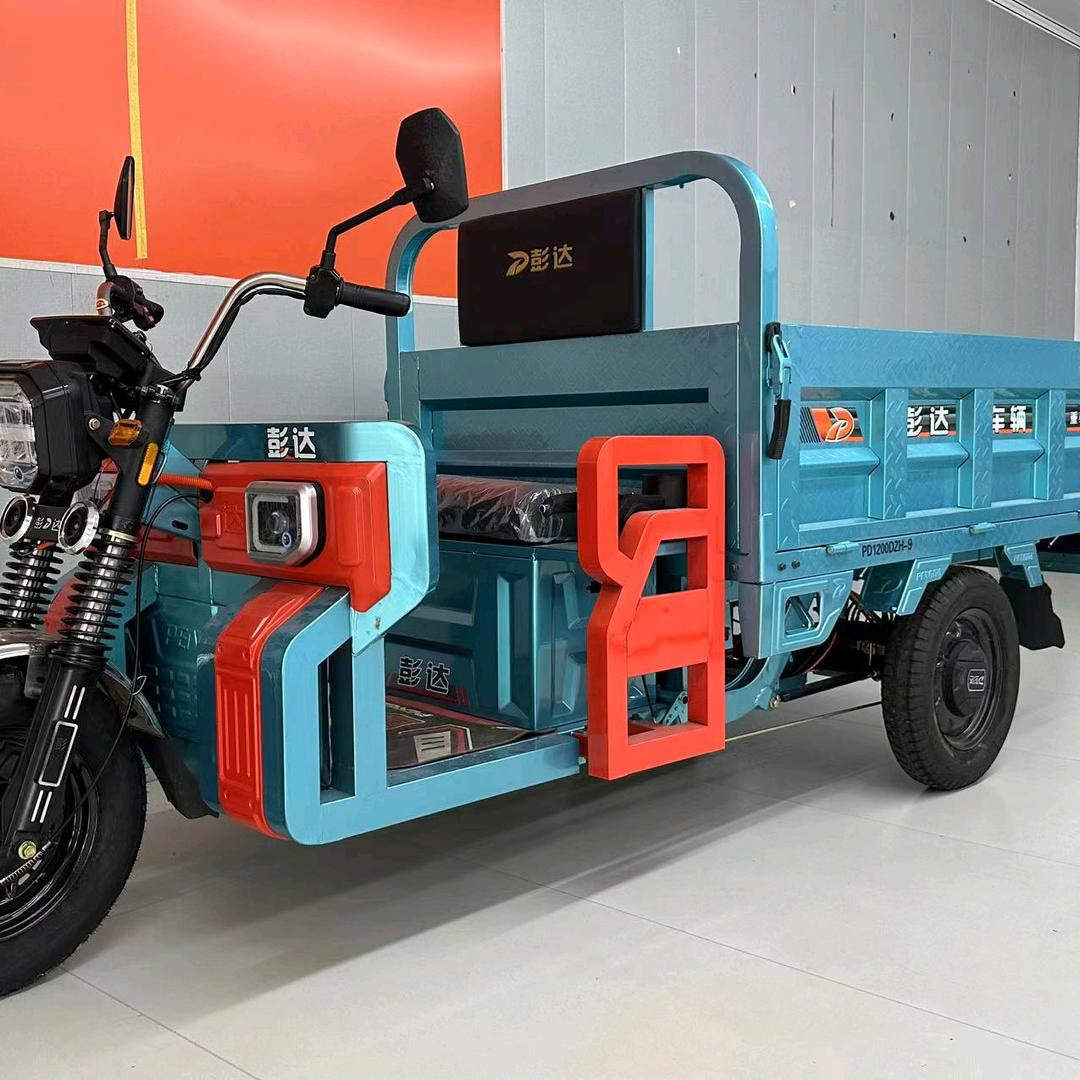 江苏彭达电动车