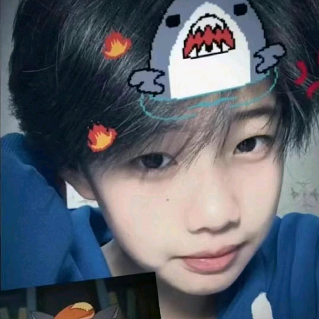 发呆的小绵羊，周六日上午1:30直播