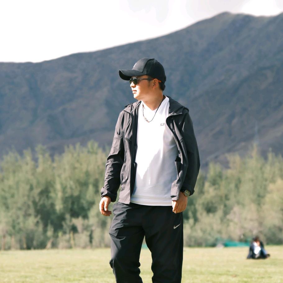 珠事可约精品店铺