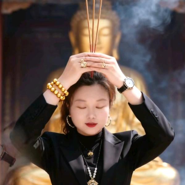 郭滩鼠来宝  地摊牛排火锅