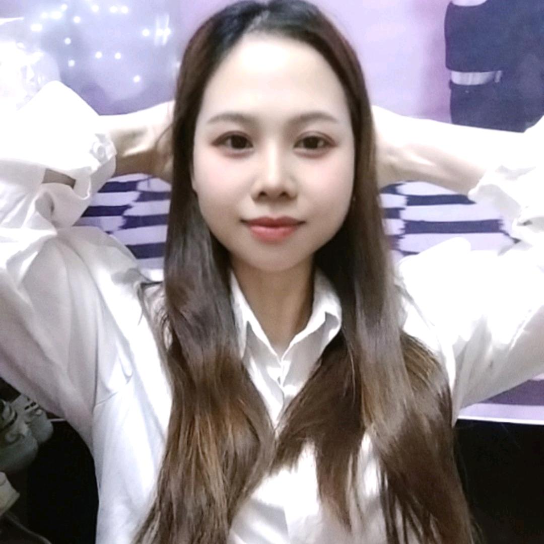 @月月爱唱歌🎤