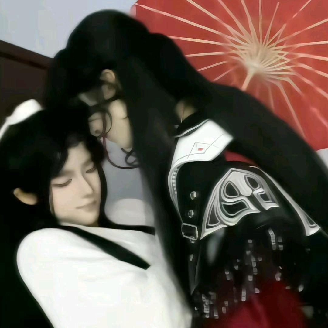 差依丝丝