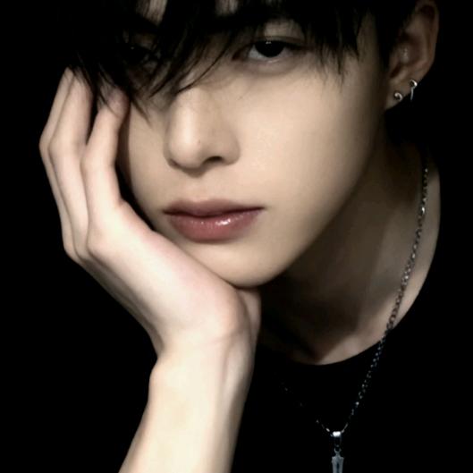 ℳꪗꪖꪀᧁ杨💫