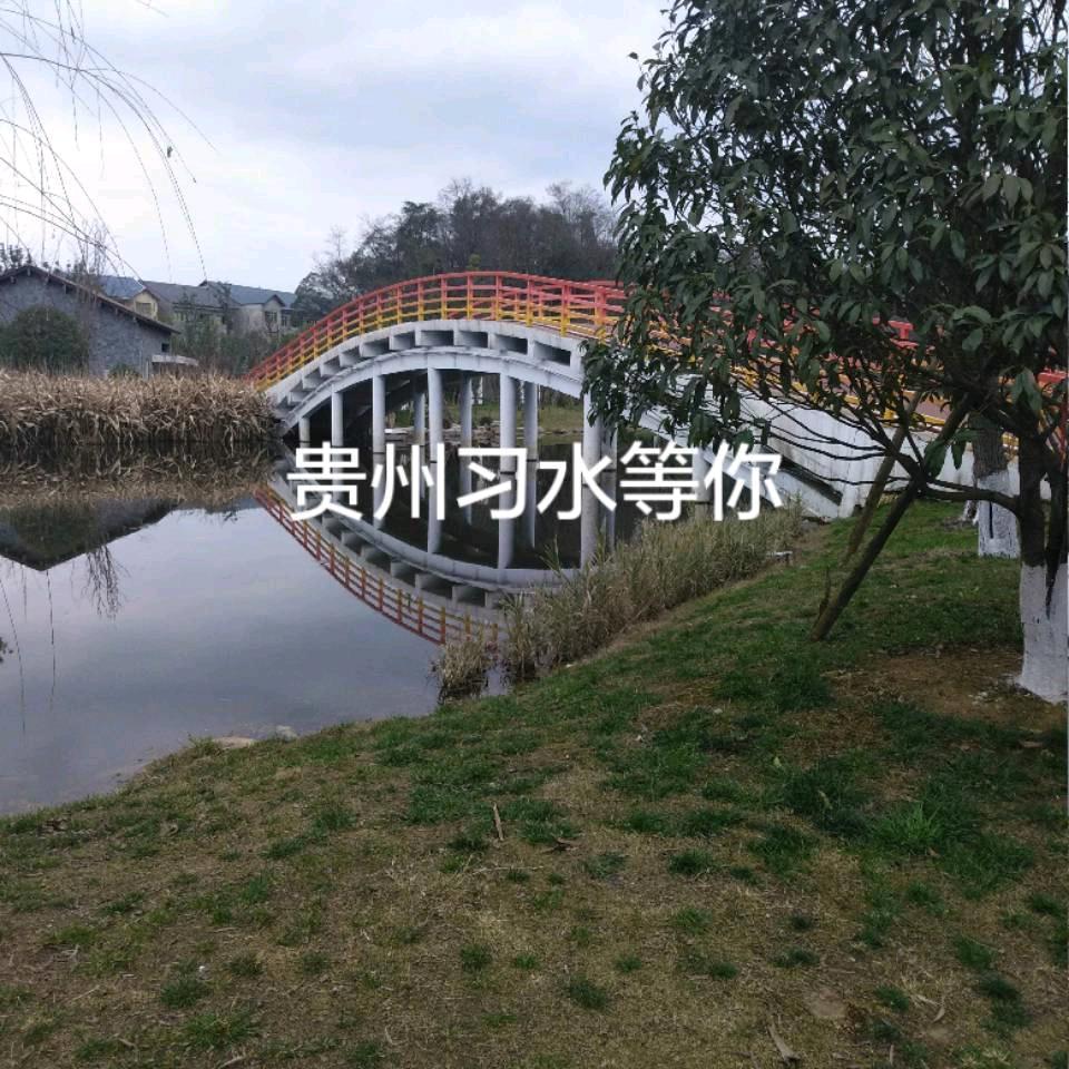 绿水青山，金山银山。