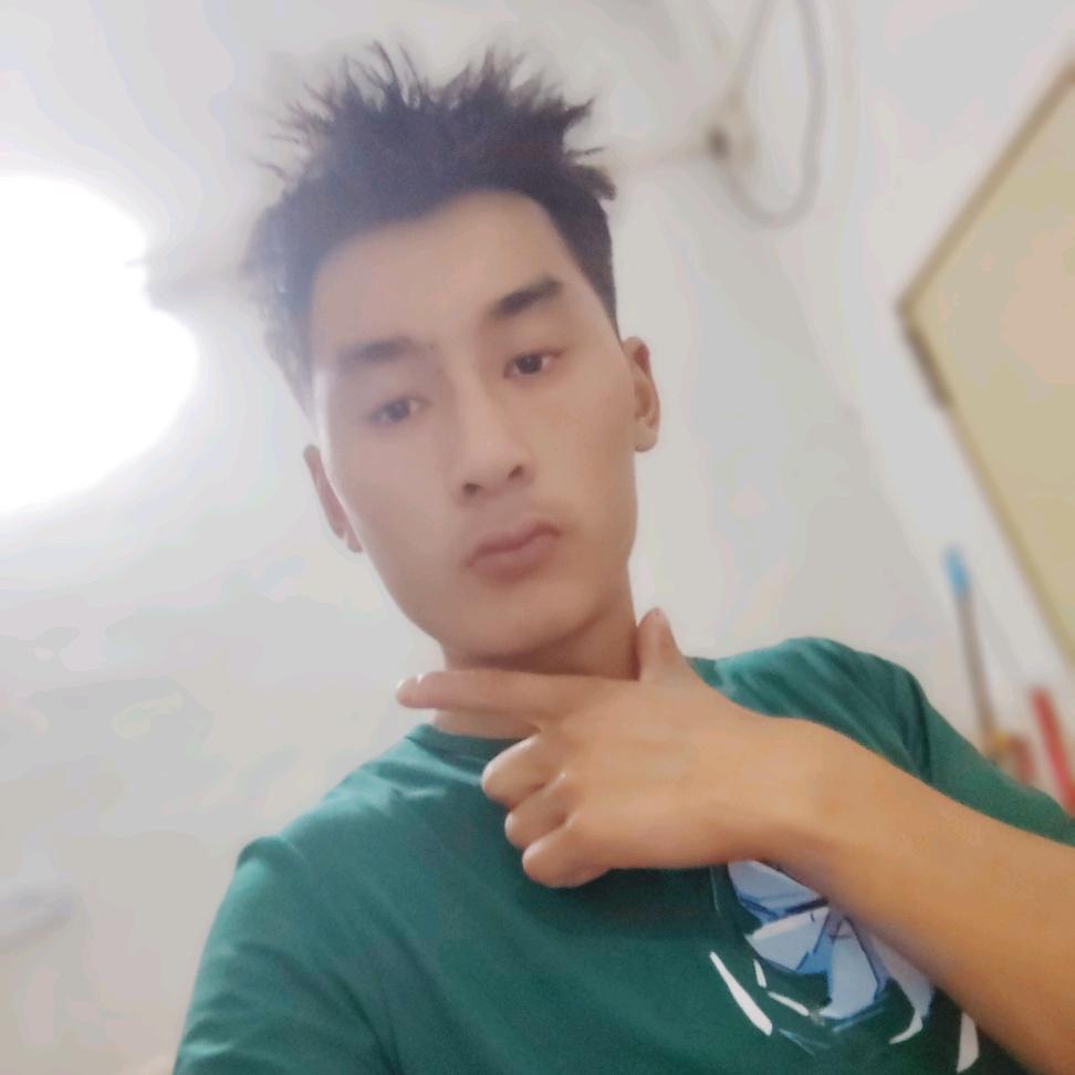 @刘康🎤头像