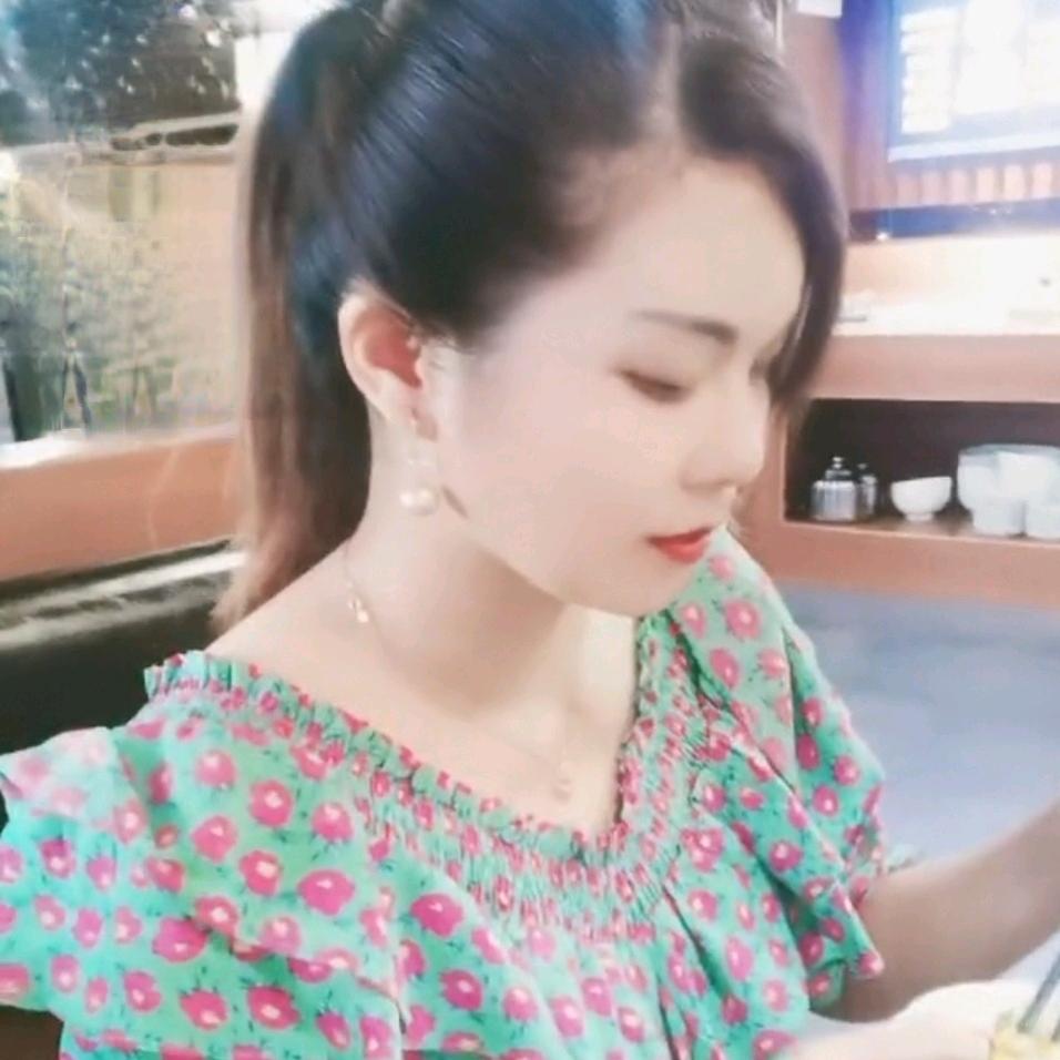 💞ღ᭄叶子ঞ᭄༊🍬