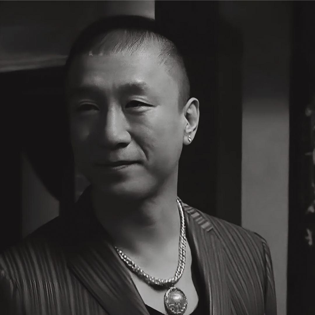 为 迩 停 留 ㊖