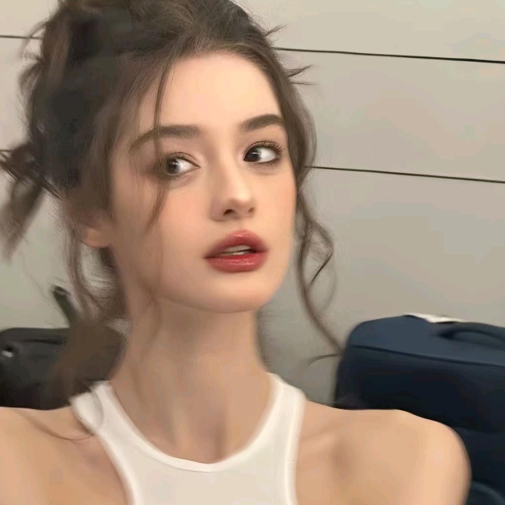 衣角微脏👏👏