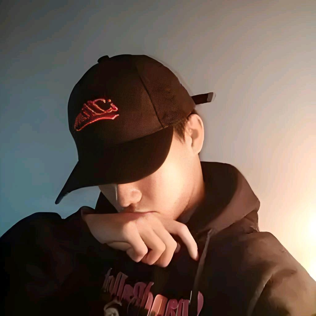 ♚雨宸℡🎧🏀🎮