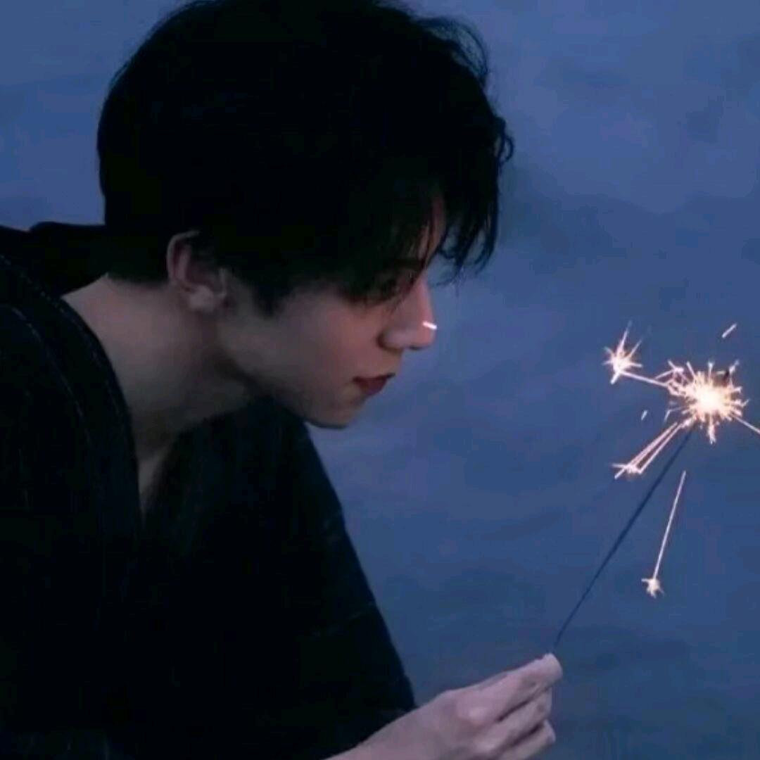 湫秋