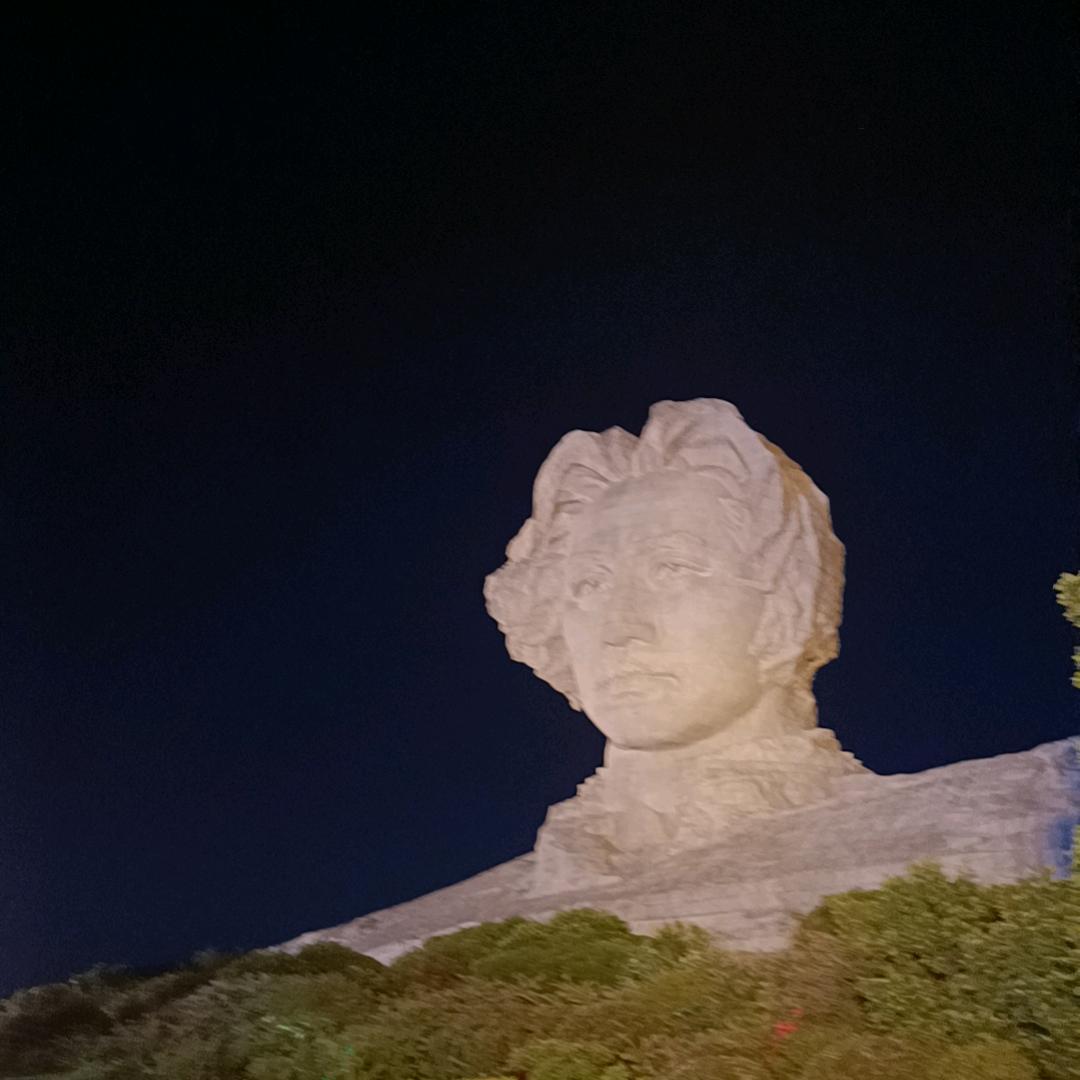 🍀大鹏展翅👉🏻